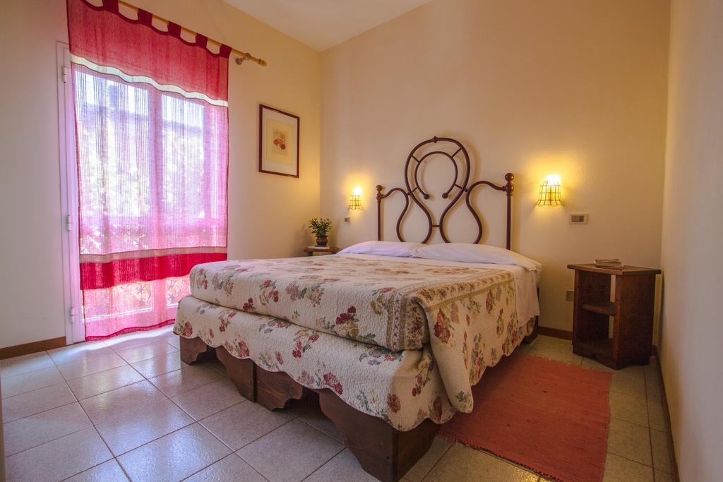 Villa Fedora Lizzano In Belvedere Δωμάτιο φωτογραφία